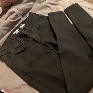 Black Stretchy Skinny Jeans